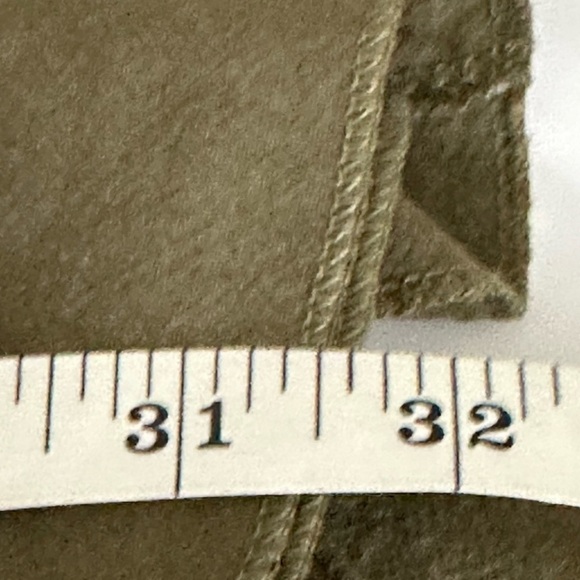 E Pretty sz XL dress in a homespun fabric in olive. Wood style button front - Picture 3 of 7